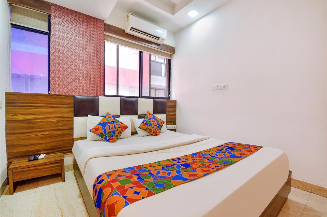 Fabhotel Acropole Inn Ahmedabad Exteriör bild